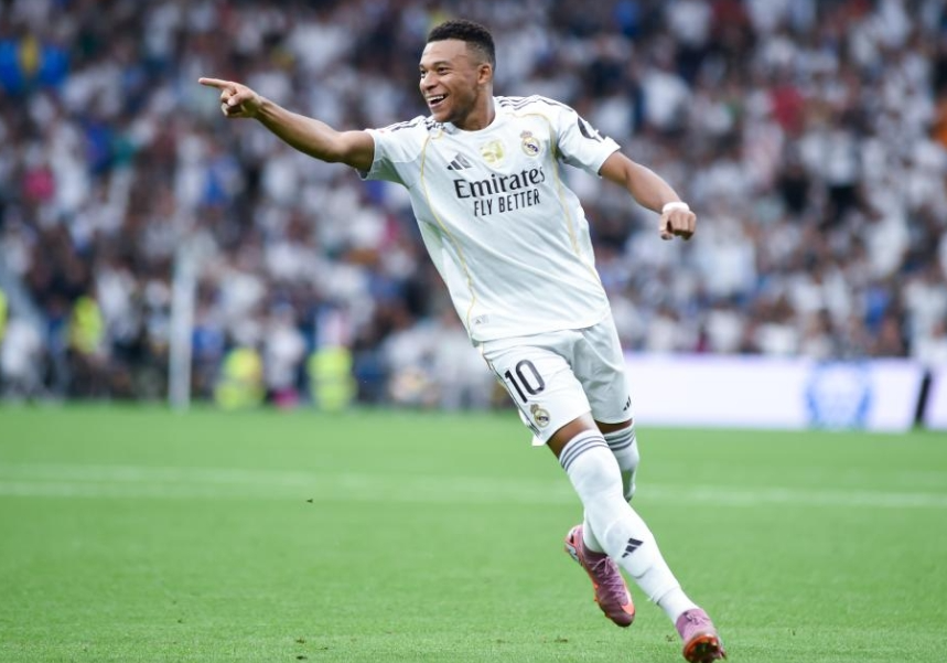 姆巴佩问鼎, 地率领庞大