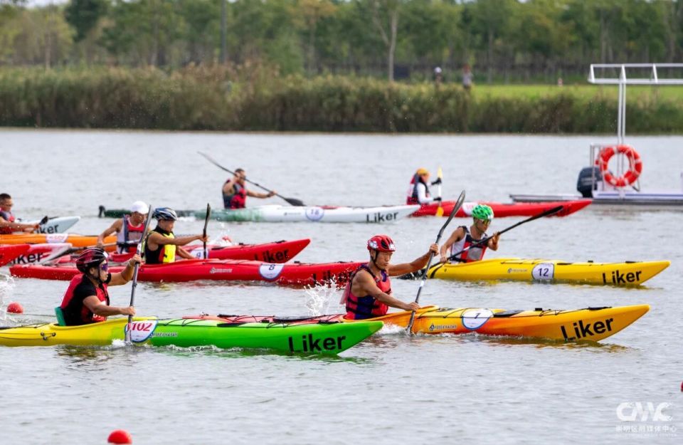 铁人三项等, 激烈角逐 铁人三项等, 激烈角逐
