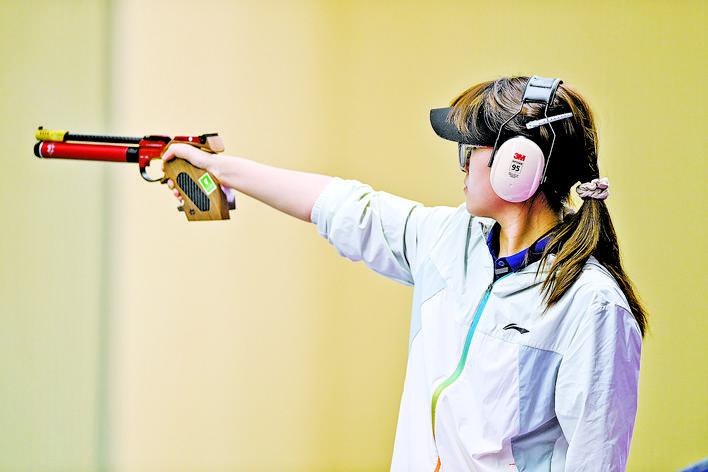 击教练钱征 击教练钱征